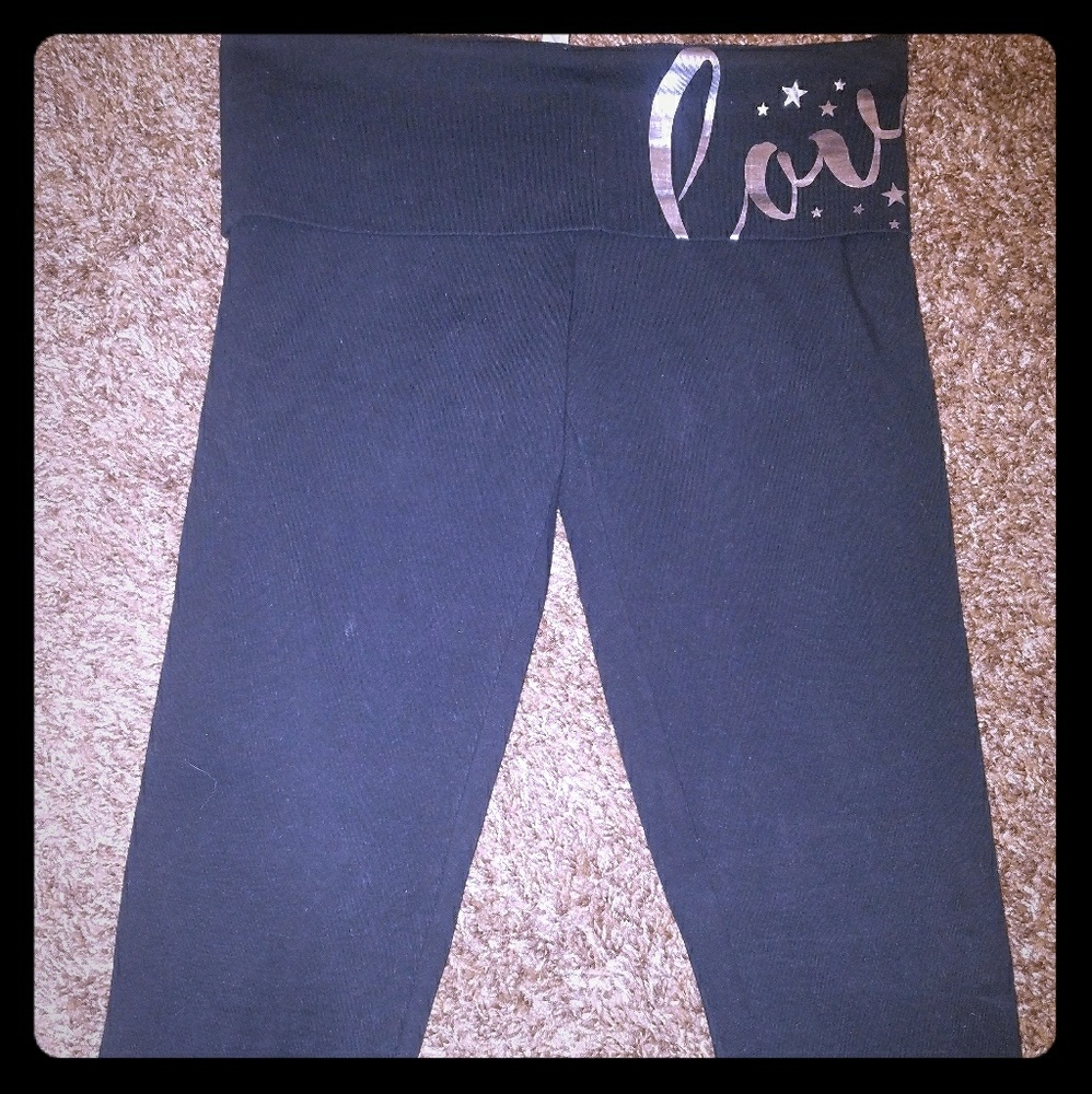 Capri VS yogas
